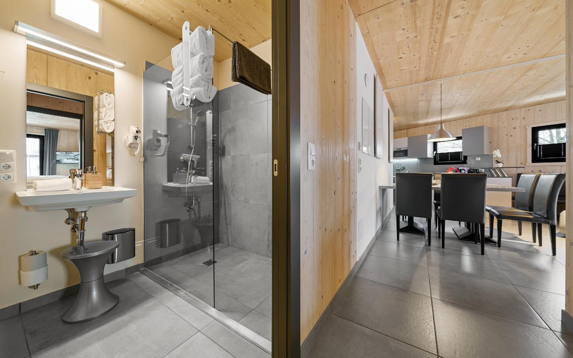 Zell Am Aparthotel *